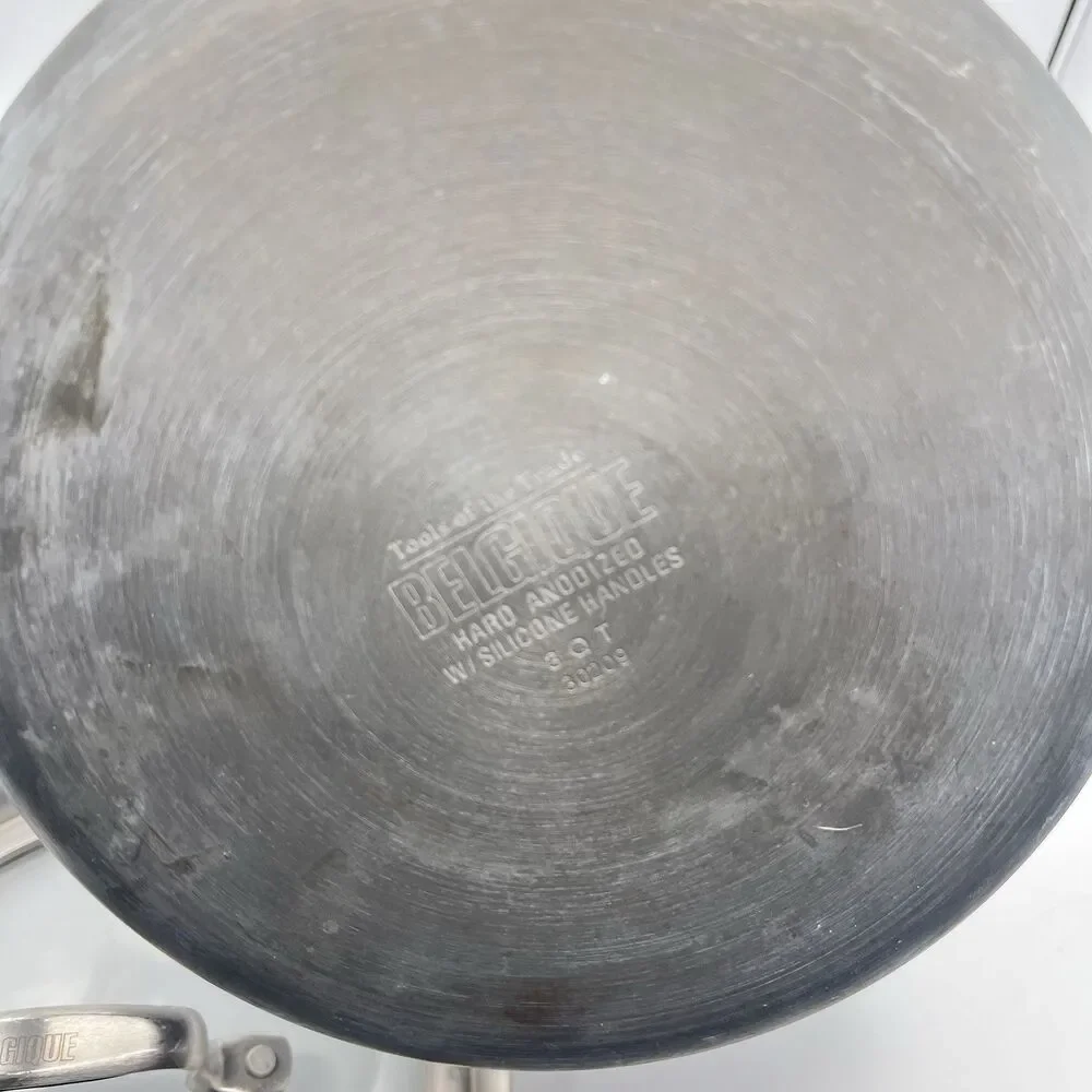 BELGIQUE 3 Quart HARD ANODIZED Saucepan and Glass Lid - Tools of Trade 30209